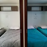 Camping Le Soleil Mobil-home Saint-Julien-en-Born
