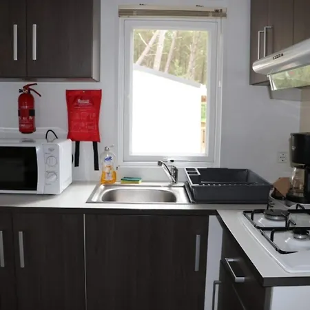 Campsite Le Soleil Mobil-home Saint-Julien-en-Born